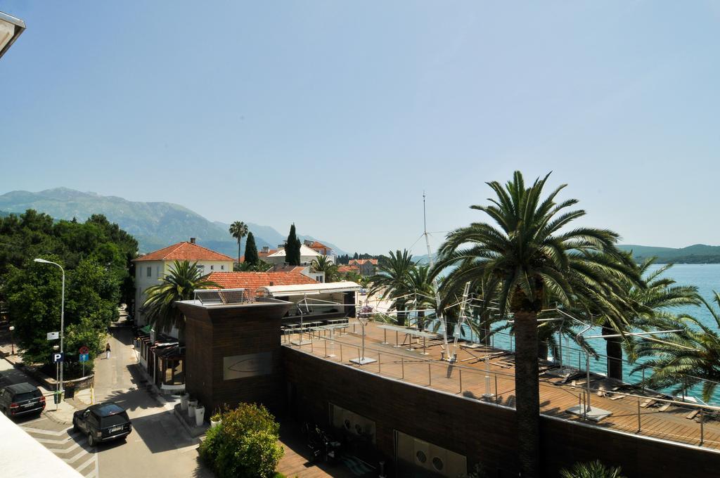 City Center Apartments Tivat Exteriör bild